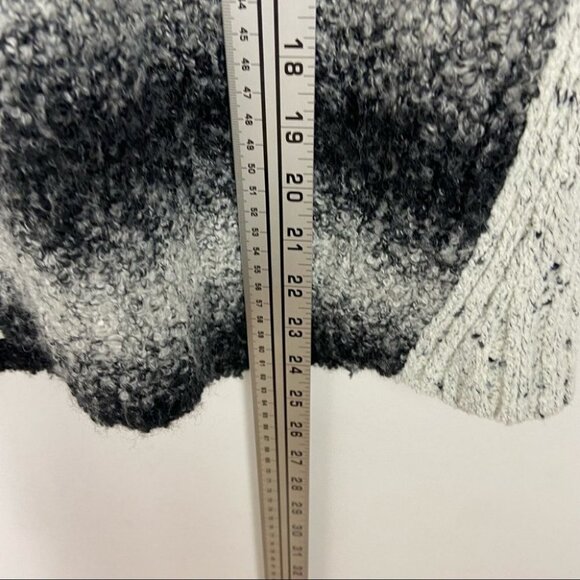 Intermix Wool Knit Sweater Top Grey Striped Size P or XS Sleeveless Chunky Gray - Picture 8 of 10